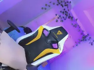 Cam4 Watch Live Sex Cams of Sophiaa_dolll_