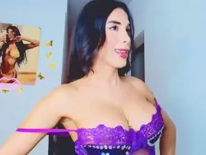 Cam4 Private Sex Chat of EMMILY_USUGA1
