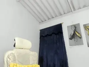 Cam4 Sex Cam of ayzha_xxx