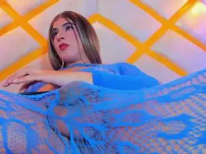 Cam4 Adult Video Chat of Cami_rouxx
