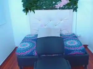 Cam4 Adult Webcam of samy_valentina