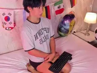 Camsoda Adult Webcam of eriolwest