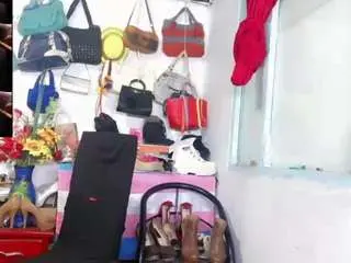 Camsoda Free Porn Cam of ximenamoreira