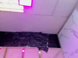 Camsoda Free Live Porn of allison69ts