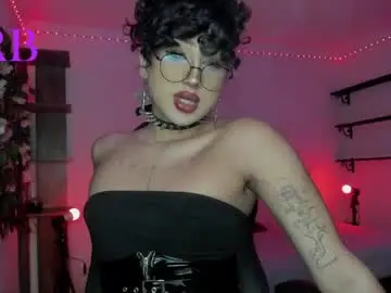 Chaturbate Live Sex Cam of heka_prudence