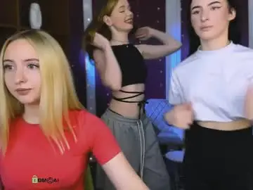 Chaturbate Live Sex Cam of eva_drive