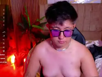 Chaturbate Adult Video Chat of nevolo_tay