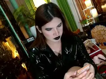 Chaturbate Sex Cam of queen_kendalx19