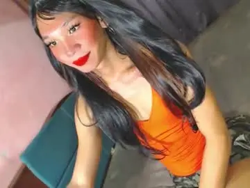 Chaturbate Live Porn of blackbarbie_jamie