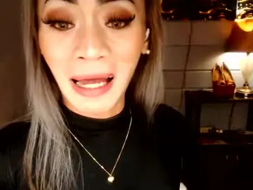 Chaturbate Live Porn of 1bigsurprise4you