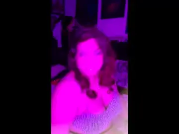 Chaturbate Live Sex Cam of domtstopgal