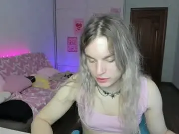 Chaturbate Free Live Porn of millikira006