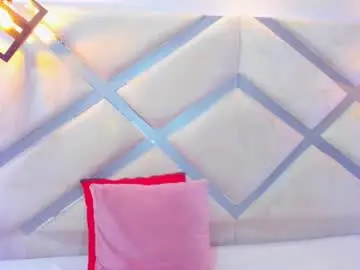 Chaturbate Free Porn Cam of cami_rouxx