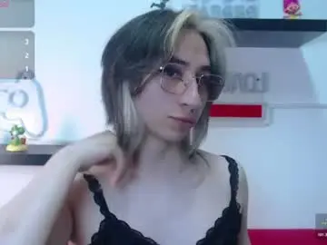Chaturbate Adult Webcam of charlothe_dumont
