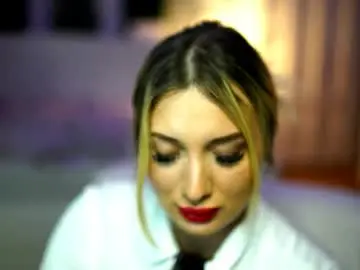 Chaturbate Private Sex Chat of amira_velvet