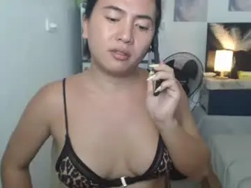 Chaturbate Free Live Porn of goldbella_