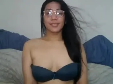 Chaturbate Live Sex Cam of luckyts_cumx
