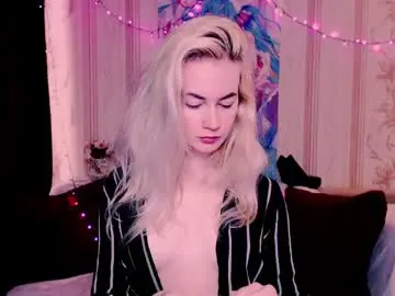 Chaturbate Adult Video Chat of carinfox
