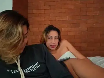 Chaturbate Adult Video Chat of skyamber8v2