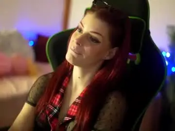 Chaturbate Live Sex Cam of stella_shock