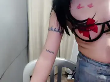 Chaturbate Best live sex cam show of littlelace_