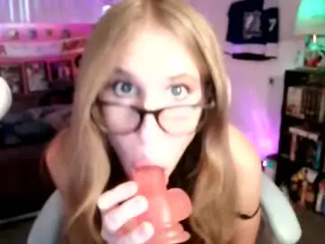 Chaturbate Watch Live Sex Cams of wolfie_777