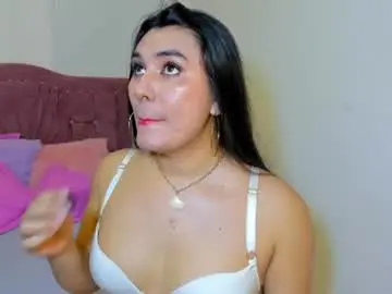 Chaturbate Best live sex cam show of yourlatina_emely
