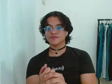 Chaturbate Adult Video Chat of dan_blous