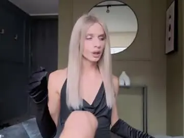 Chaturbate Best live sex cam show of huge_vee