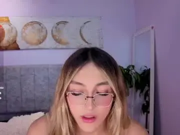 Chaturbate Live Sex of antonellastar24_
