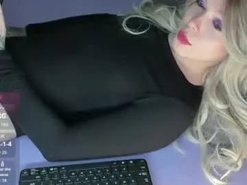 Chaturbate Adult Webcam of roxydreamgirl
