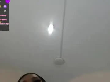 Chaturbate Free Live Porn of mia_hiills