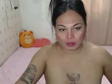 Chaturbate Free Live Porn of laurice_hooter69