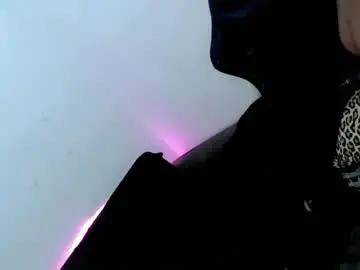 Chaturbate Live Porn of papigoddesslover