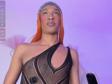 Chaturbate Watch Live Sex Cams of mia_royal