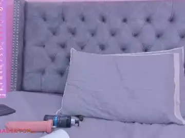 Chaturbate Nude Webcam of realbadbxtch