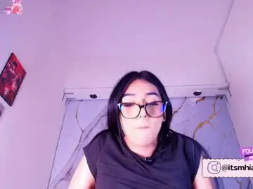Chaturbate Live Sex Cam of mhia_kate