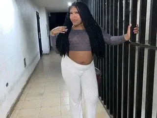 Streamate Sex Cam of Shanaya_KopsRX