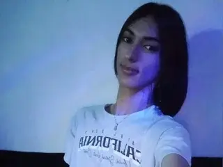Streamate Watch Live Sex Cams of SunnyHarper