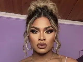 Streamate Free Live Porn of ELECTRASANCHEZ