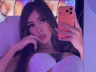 Streamate Sex Cam of JulietaBom