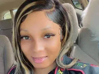 Streamate Live Sex of SunflowerGoddess3333