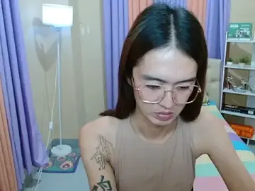 Stripchat Free Live Porn of XxTsUncutAskaxX
