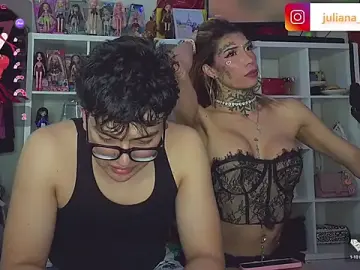 Stripchat Free Porn Cam of caroline_cossei