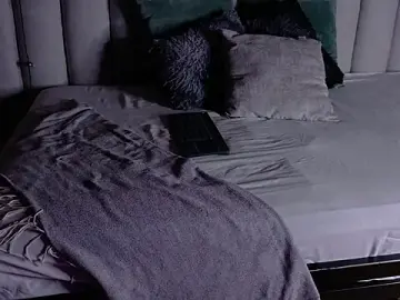 Stripchat Free Porn Cam of nahomi_campbell