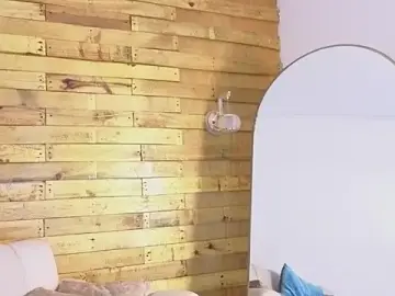 Stripchat Free Porn Cam of pixy_20