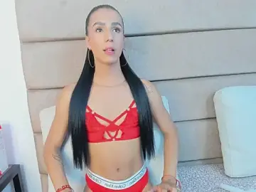 Stripchat Live Sex Cam of laurenn_moore