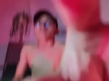 Stripchat Live Sex of sneaky_finn