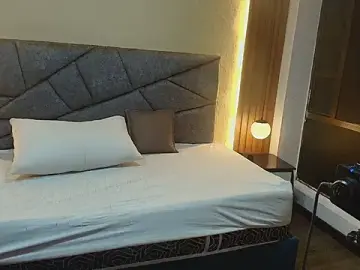 Stripchat Best live sex cam show of Kitty_Paradise_