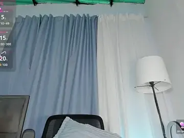 Stripchat Free Porn Cam of queen-alexa